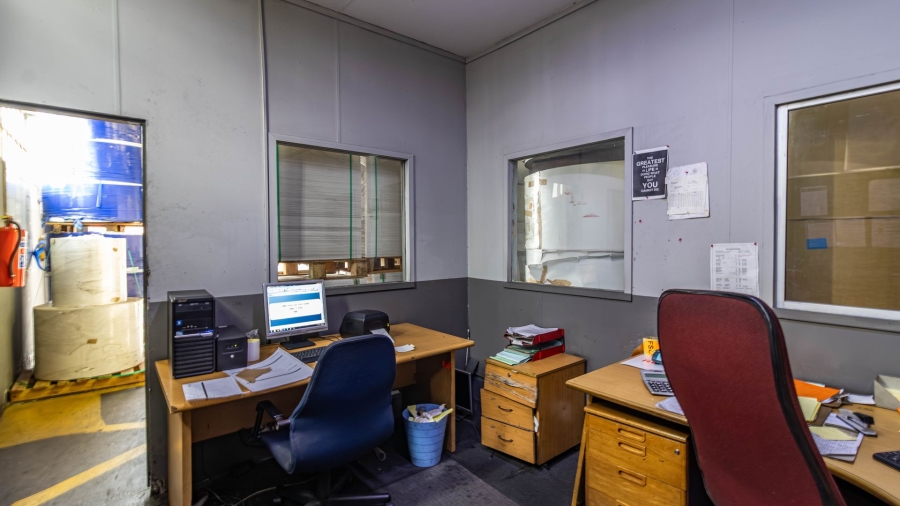 Commercial Property for Sale in Steeledale Gauteng