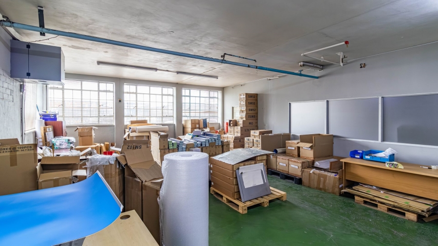 Commercial Property for Sale in Steeledale Gauteng