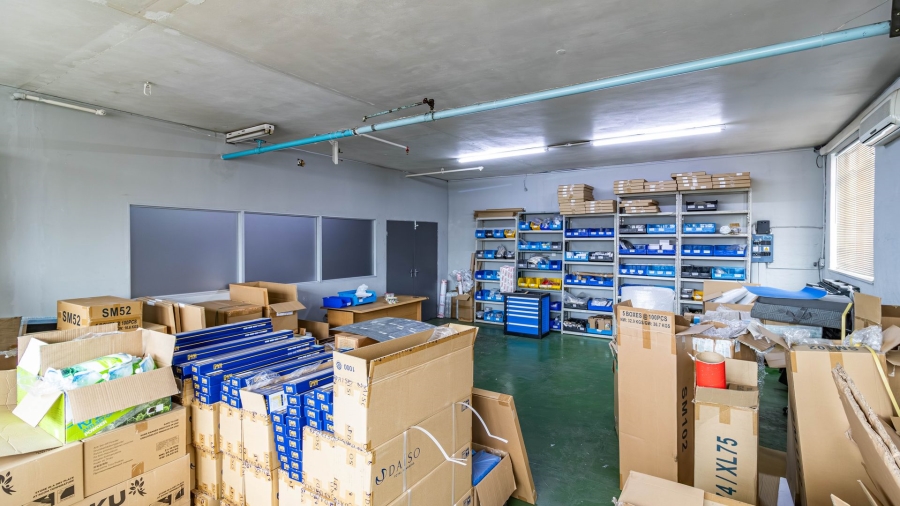 Commercial Property for Sale in Steeledale Gauteng