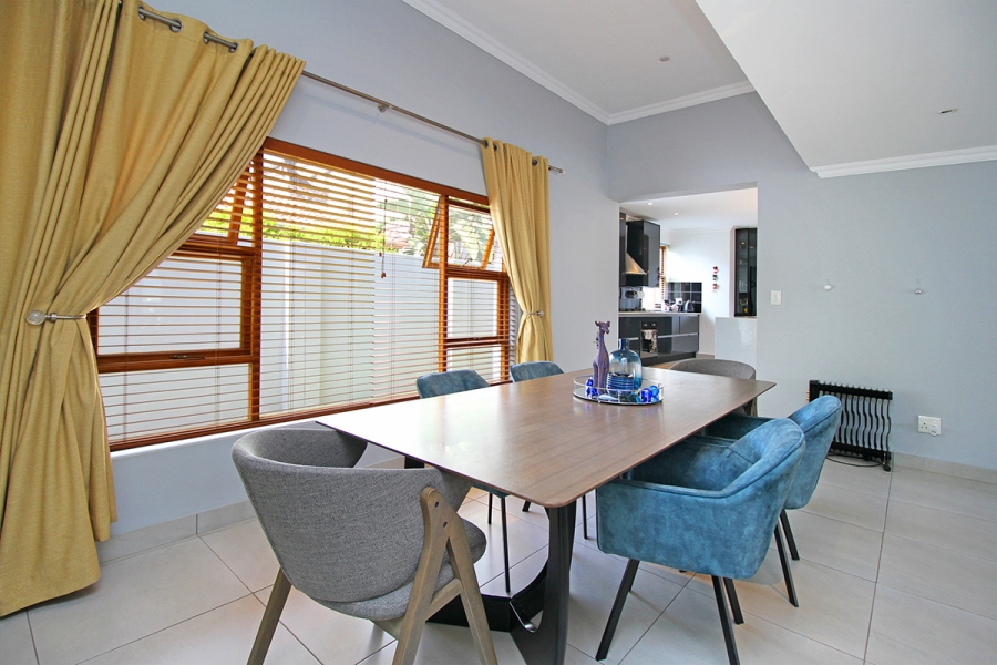 4 Bedroom Property for Sale in Greenstone Hill Gauteng