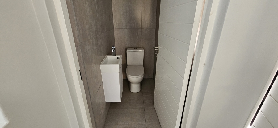 2 Bedroom Property for Sale in Elandshaven Gauteng