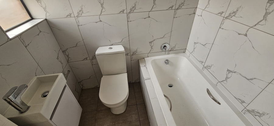 2 Bedroom Property for Sale in Elandshaven Gauteng