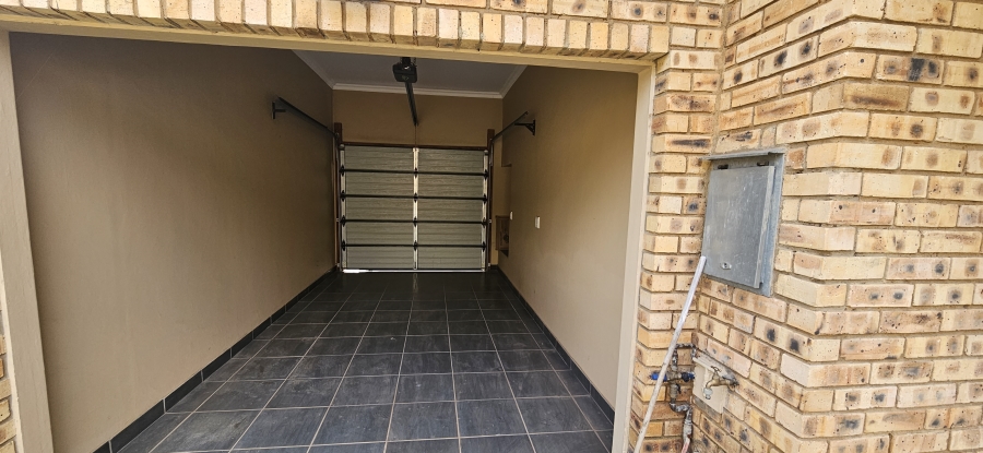 2 Bedroom Property for Sale in Elandshaven Gauteng