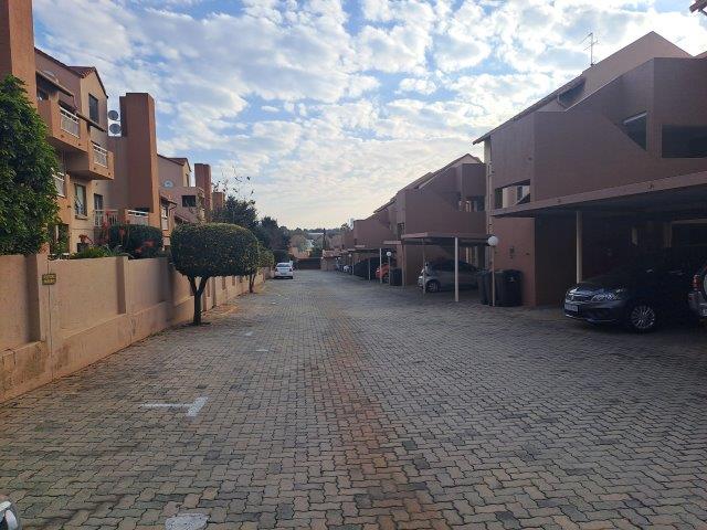 2 Bedroom Property for Sale in Bedfordview Gauteng