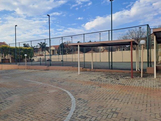 2 Bedroom Property for Sale in Bedfordview Gauteng