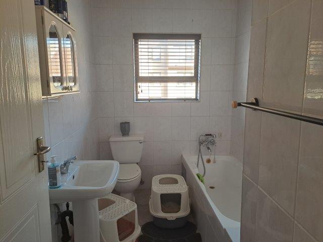 2 Bedroom Property for Sale in Bedfordview Gauteng