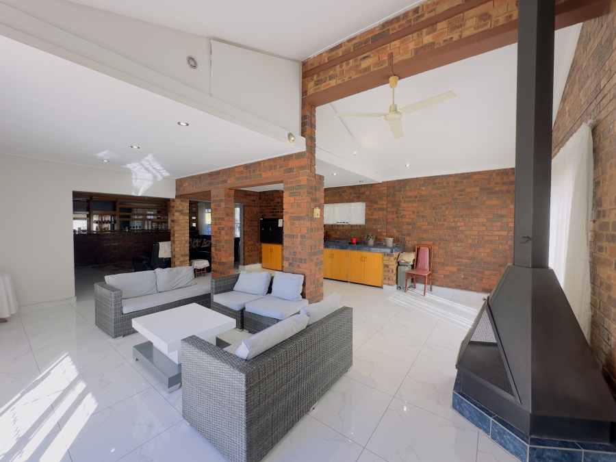 4 Bedroom Property for Sale in Mayfield Park Gauteng
