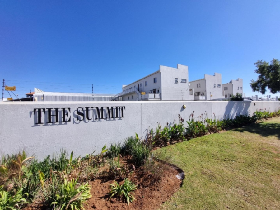 2 Bedroom Property for Sale in Mayberry Park Gauteng