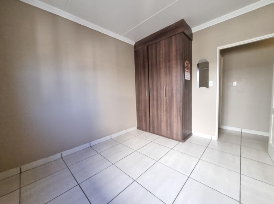2 Bedroom Property for Sale in Mayberry Park Gauteng