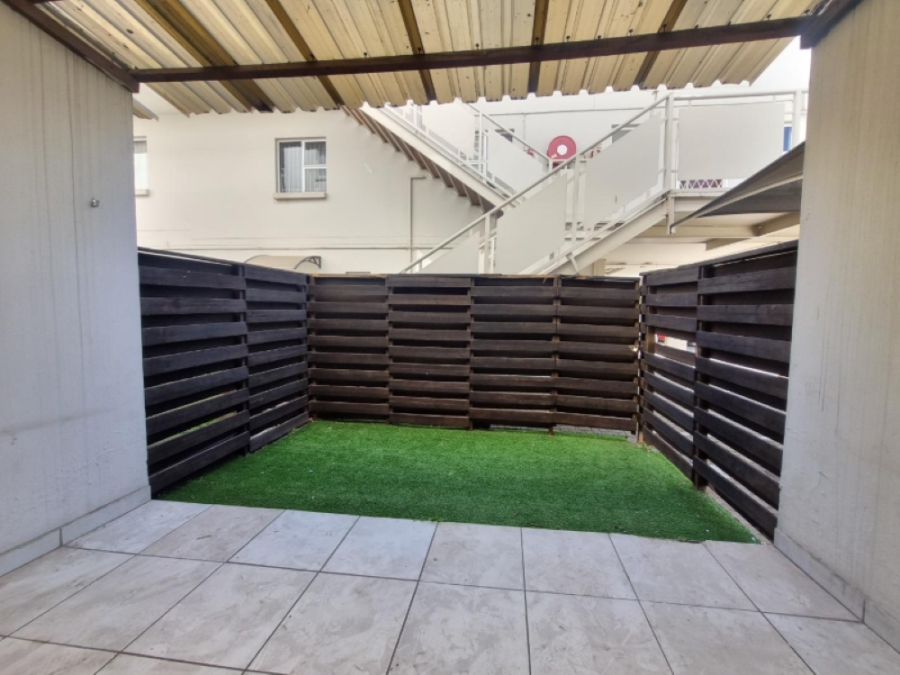 2 Bedroom Property for Sale in Mayberry Park Gauteng