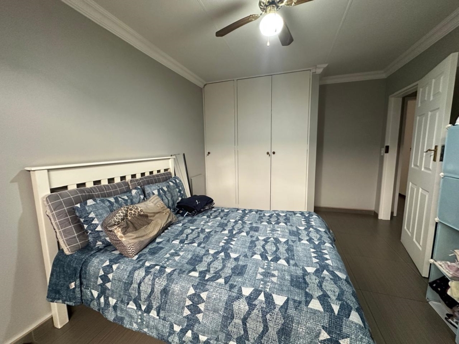 2 Bedroom Property for Sale in South Crest Gauteng