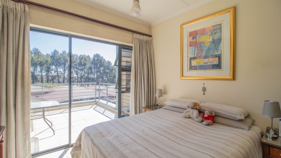 2 Bedroom Property for Sale in Greenstone Hill Gauteng