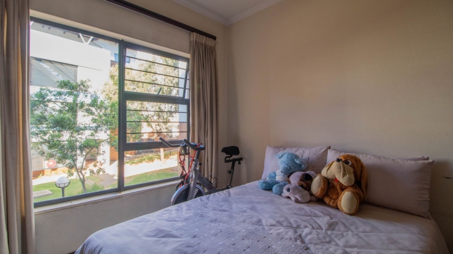 2 Bedroom Property for Sale in Greenstone Hill Gauteng