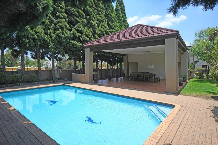 1 Bedroom Property for Sale in Dowerglen Ext 4 Gauteng