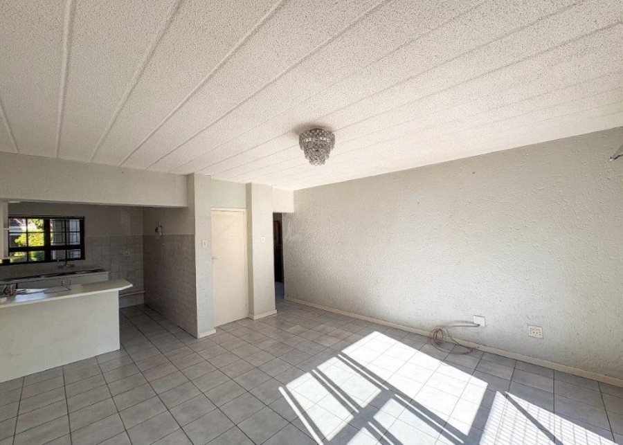 1 Bedroom Property for Sale in Dowerglen Ext 4 Gauteng