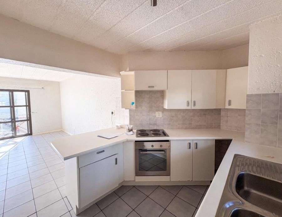 1 Bedroom Property for Sale in Dowerglen Ext 4 Gauteng