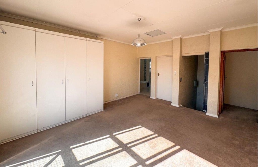 1 Bedroom Property for Sale in Dowerglen Ext 4 Gauteng