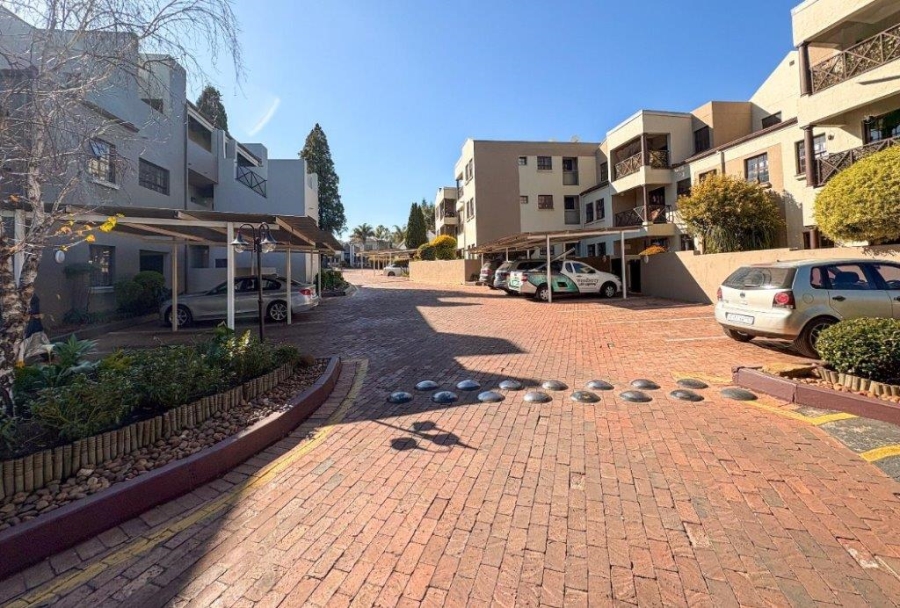 1 Bedroom Property for Sale in Dowerglen Ext 4 Gauteng