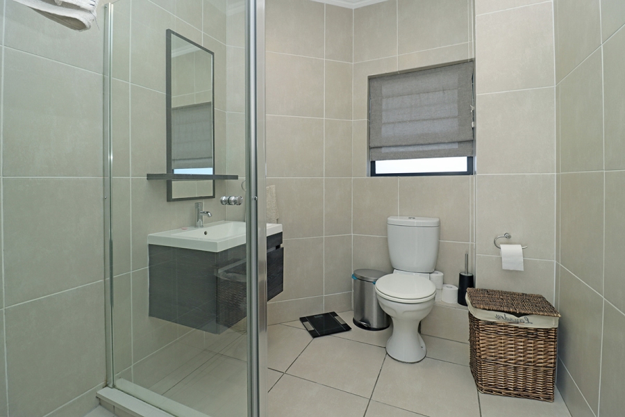 2 Bedroom Property for Sale in Greenstone Hill Gauteng