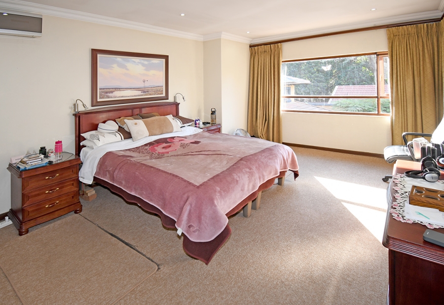 4 Bedroom Property for Sale in Bedfordview Gauteng
