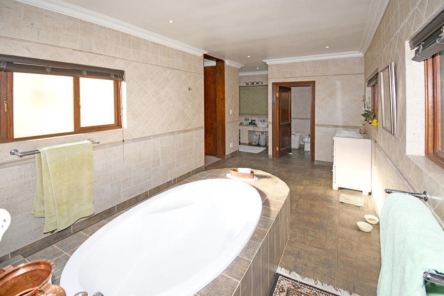 4 Bedroom Property for Sale in Bedfordview Gauteng