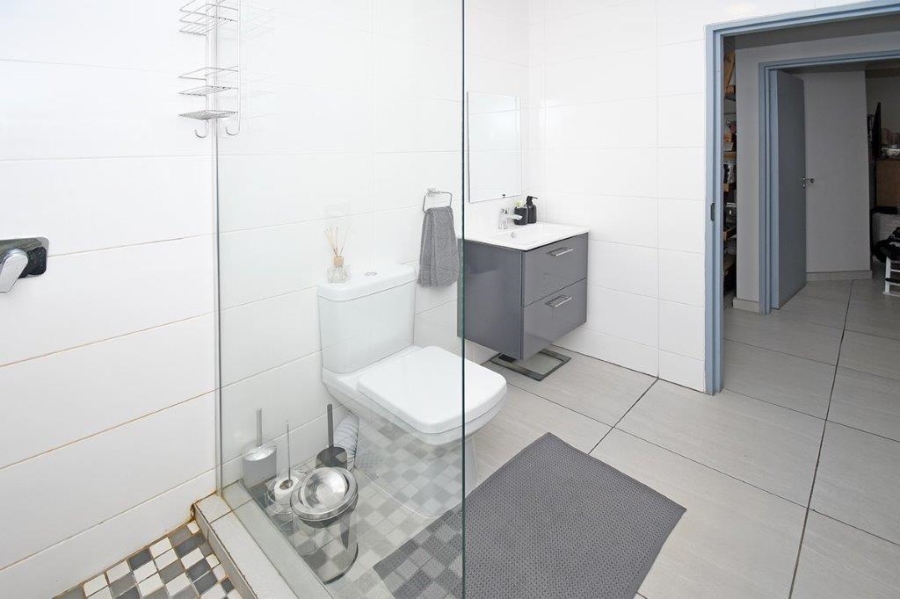 2 Bedroom Property for Sale in Bedfordview Gauteng