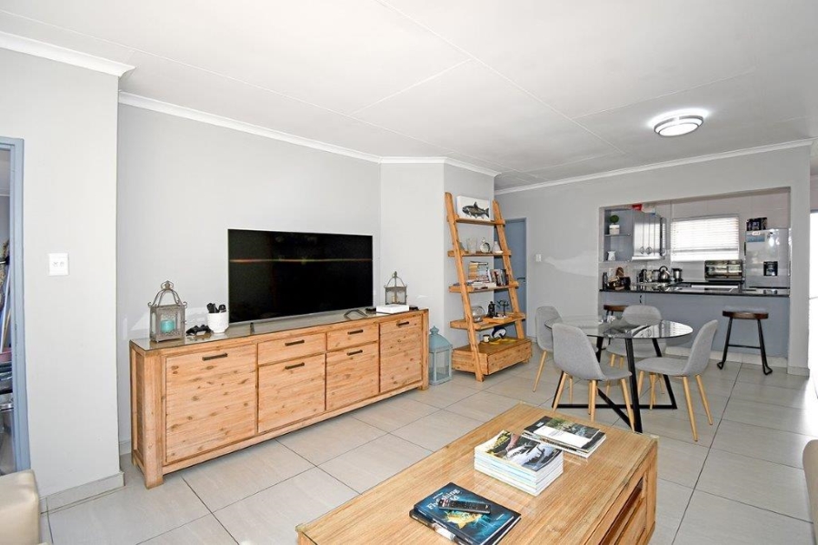 2 Bedroom Property for Sale in Bedfordview Gauteng