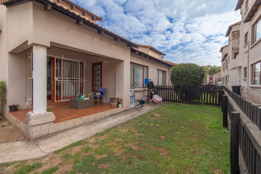 2 Bedroom Property for Sale in Northwold Gauteng