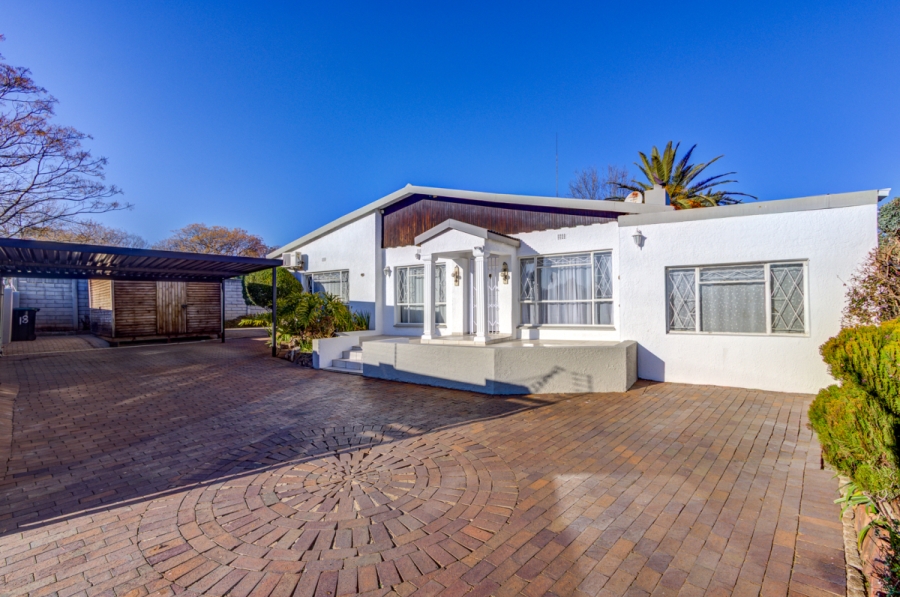 3 Bedroom Property for Sale in Hurlyvale Gauteng