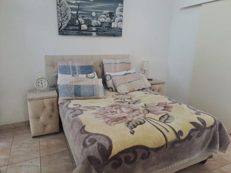 1 Bedroom Property for Sale in Bruma Gauteng