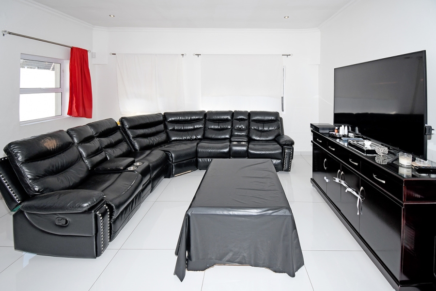 5 Bedroom Property for Sale in Fairmount Gauteng