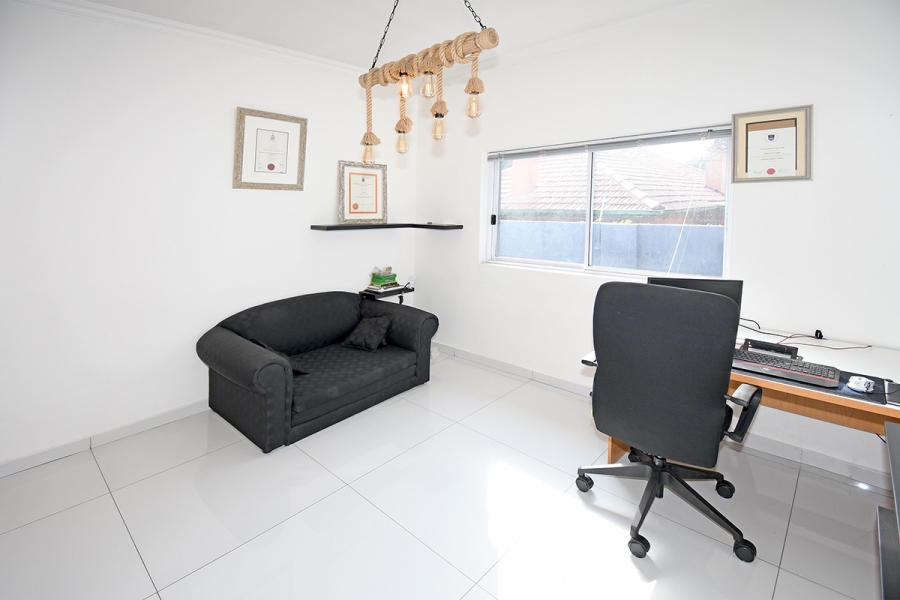 5 Bedroom Property for Sale in Fairmount Gauteng