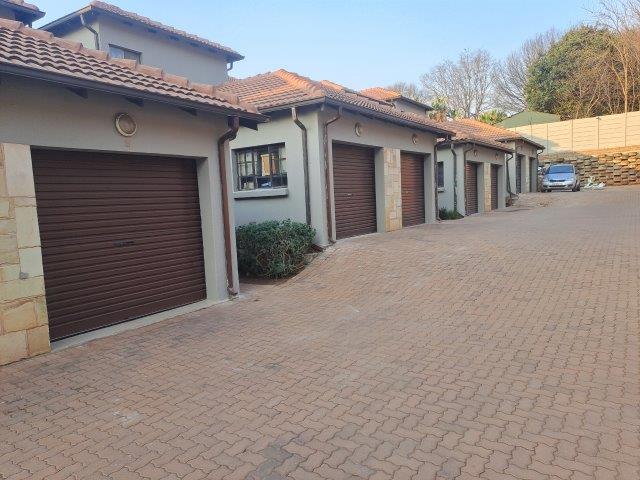 3 Bedroom Property for Sale in Bedfordview Gauteng