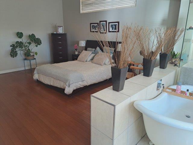 4 Bedroom Property for Sale in Kensington Gauteng