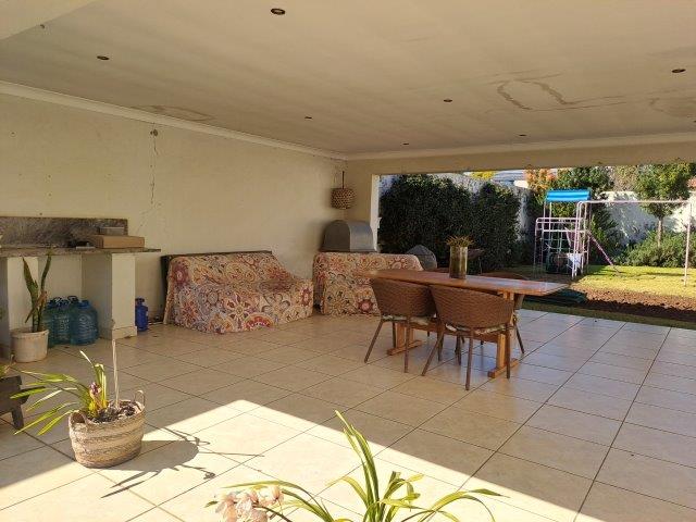 4 Bedroom Property for Sale in Kensington Gauteng