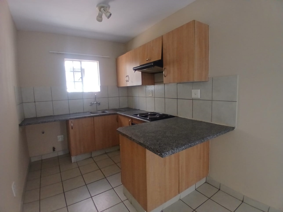 2 Bedroom Property for Sale in Kempton Park Central Gauteng