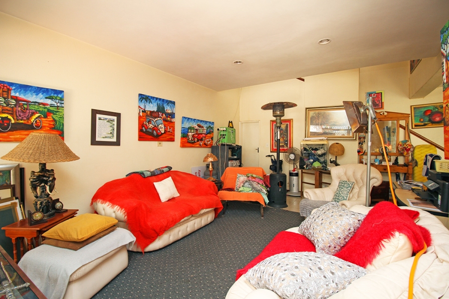 To Let 3 Bedroom Property for Rent in Bruma Gauteng