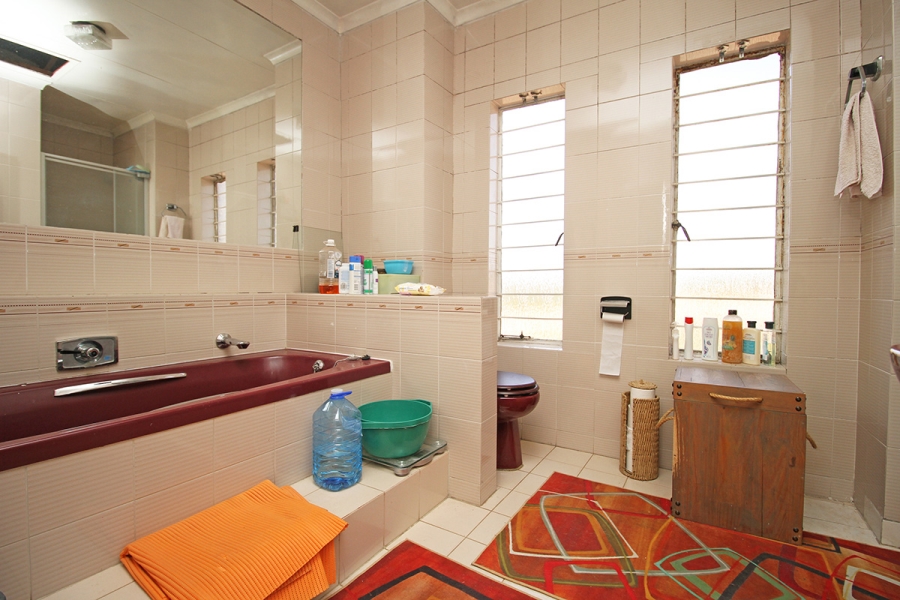 To Let 3 Bedroom Property for Rent in Bruma Gauteng