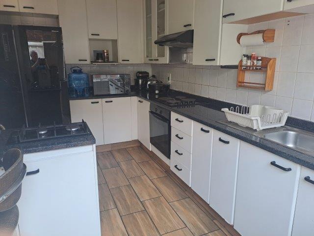 3 Bedroom Property for Sale in Bedford Gardens Gauteng