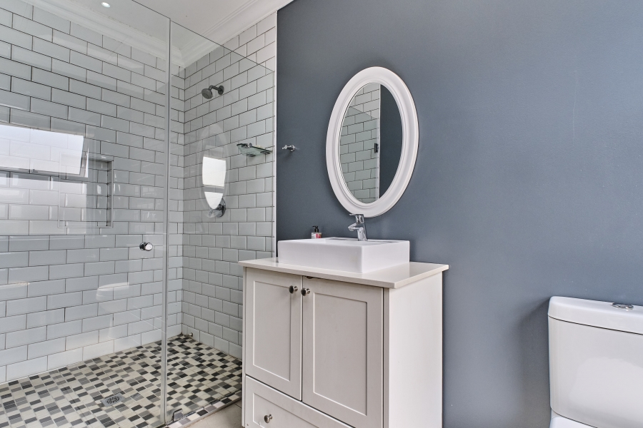 To Let 4 Bedroom Property for Rent in Waterfall Country Estate Gauteng