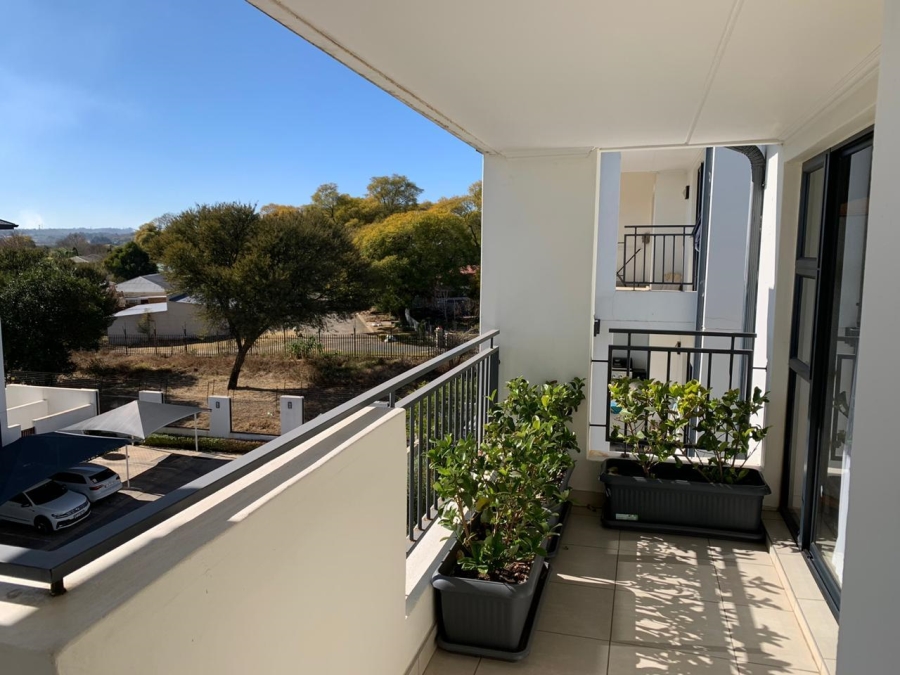 To Let 1 Bedroom Property for Rent in Modderfontein Gauteng