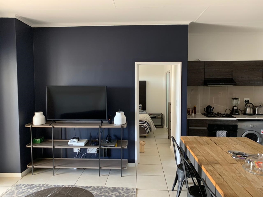 To Let 1 Bedroom Property for Rent in Modderfontein Gauteng