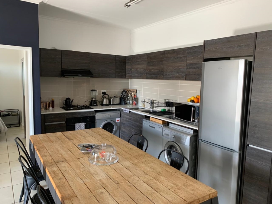 To Let 1 Bedroom Property for Rent in Modderfontein Gauteng