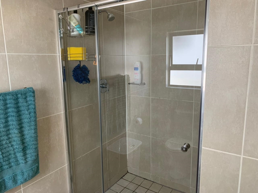 To Let 1 Bedroom Property for Rent in Modderfontein Gauteng