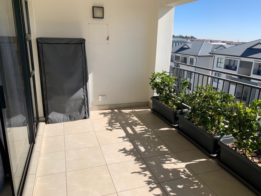 To Let 1 Bedroom Property for Rent in Modderfontein Gauteng