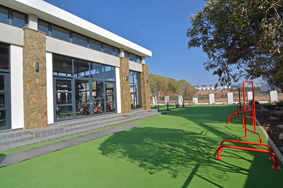 To Let 1 Bedroom Property for Rent in Modderfontein Gauteng