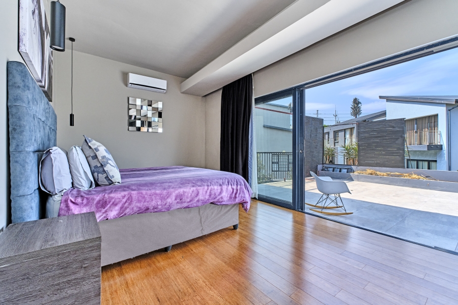 To Let 5 Bedroom Property for Rent in Waterfall Country Village Gauteng