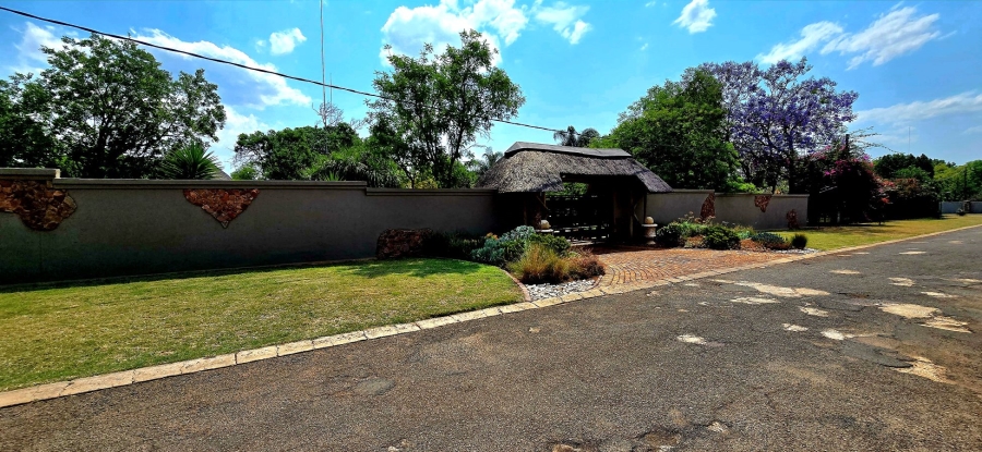 6 Bedroom Property for Sale in Montana Gauteng
