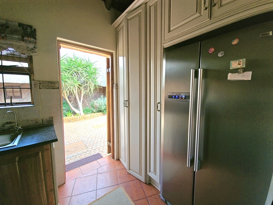 6 Bedroom Property for Sale in Montana Gauteng