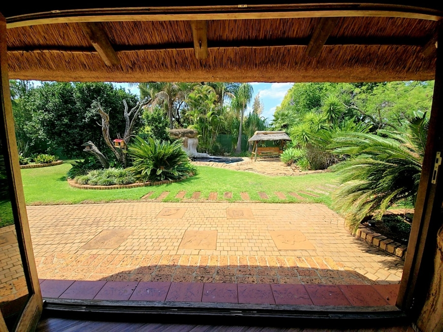 6 Bedroom Property for Sale in Montana Gauteng